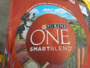 Purina One Smartblend 8 lb. Bag Nat...