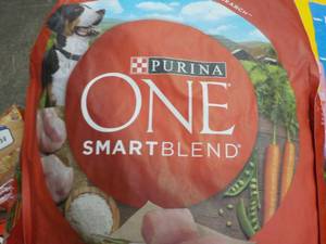 Purina One Smartblend 8 lb. Bag Nat...