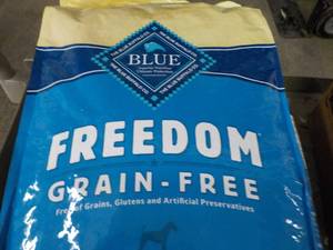 Blue Freedom 24 lbBag Dog Food...