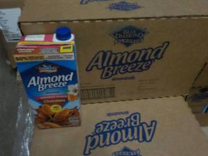 Case of 12 - 32 oz Dairy Free Almon...