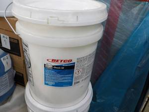 5 Gallon Pail Betco Classic LD Laun...