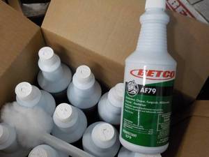 Case of 12   3 qt Bottles BetcoBat...