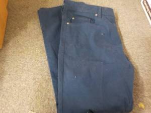 Archer Size 38 x 32 Navy Slacks...