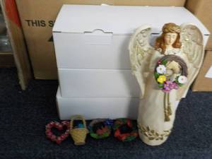 3 Sets 9 Angel with 5 Seasonal Wre...