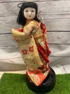 Rare Veagco Japanese Musical Doll 11� Tall