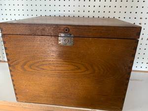 Dovetail Wood Box with Metal Insert Approx 11� X 14�
