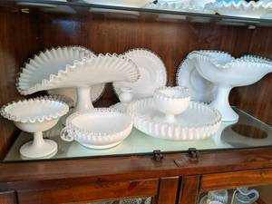 Silver Crest by Fenton ruffle edge ...