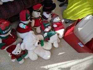 Large tote with various Snowden Sno...