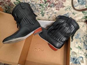 Mitzi Fashion fringe Black boots, l...