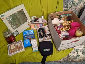 Box of Decor, Kraco stereo cassette...