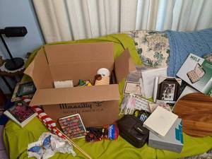 Misc lot includes jewel case, purse...