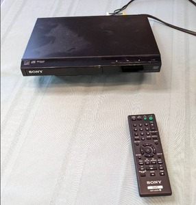 Sony CDDVD Player With Remote Mode...