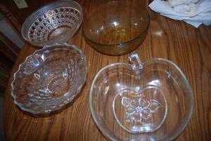 Box of (4) Vintage Serving Platters...