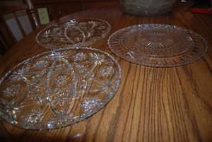 Serving Platters and Cake Plate Se...