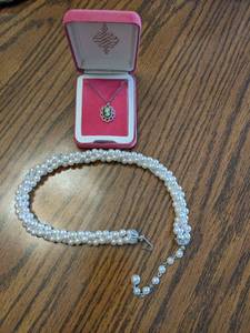 Pearl style choker and German Cameo...