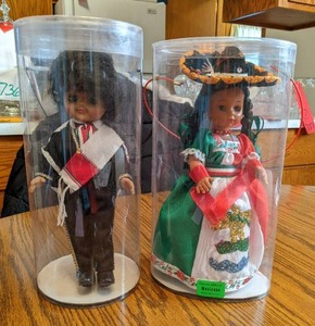 MEXICO TIPICAS DOLLY In plastic con...