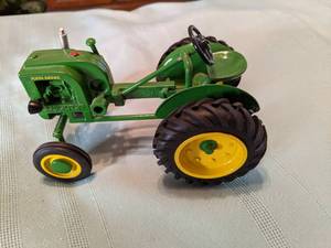 John Deere Diecast Tractor Great A...