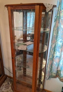 Lighted Curio Cabinet 331271...