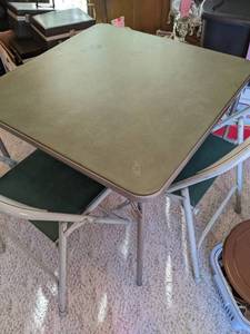 Card Table With (2) Chairs See Pho...