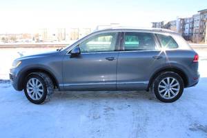2011 Volkswagen Touareg Sport - AWD
