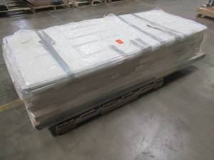 lot 131 image: MIXED PALLET (9 Pieces) OF SCREEN DOORS, CLOSET DOORS AND EXTERIOR DOORS - RETAIL VALUE $2,394.95