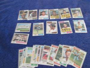 58. 25 1974 Topps Baseball Cards...