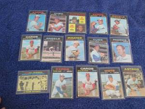 73. 1971 Topps Cards...