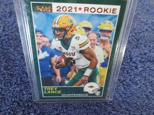 138. 2021 Score Trey Lance Rookie C...