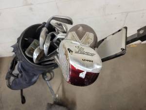 Mens Right Hand Golf Clubs, Bag and Cart - NO SHIPPING