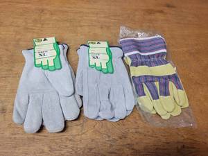 NEW - 3 Pair of Work Gloves - (2) XL and (1) L