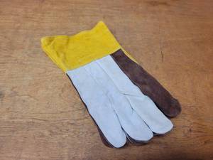 NEW - Leather Welding Gloves