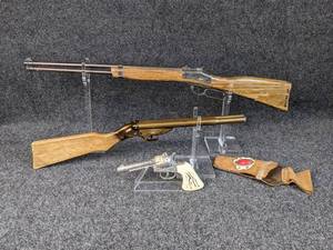 Lot of (3) Toy Guns