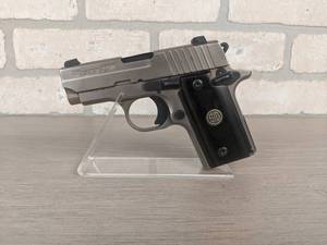 lot 124 image: Sig Sauer P238 .380 Pistol