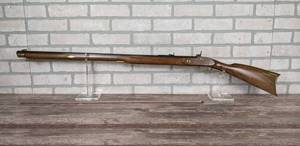 lot 127 image: Traditions Shenandoah .36 Cal. Caplock Percussion Muzzleloader Rifle