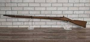 lot 134 image: RPB Muzzleloader Shotgun - Wall Hanger