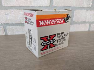 lot 249 image: 25 Rounds 12 Ga. Winchester Super X Super Steel Shot Magnum Shotgun Shells