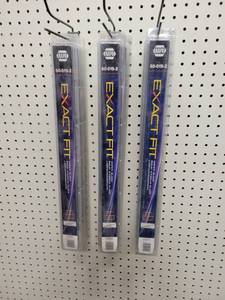 lot 104 image: (12) NAPA ExactFit 19 Windshield Wiper Blades - Part No. 60-019-2