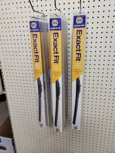 lot 108 image: (13) NAPA ExactFit 24 Windshield Wiper Blades - Part No. 60-024-PTB