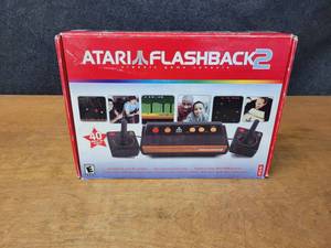 lot 153 image: ATARI Flashback 2 Game Console - 40 Built in Games - Untested