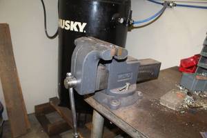 lot 39 image: Wilton Bench Vise