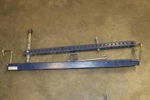 lot 31 image: NAPA Professional Lifting Equipment Engine Tranverse Bar with Arm Support 791-7125 700-lbs