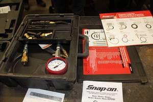 lot 45 image: Snap-on Diesel Compression Test Set  with Case