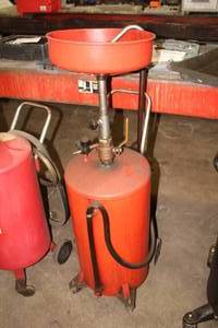 lot 15 image: Oil Catch Can