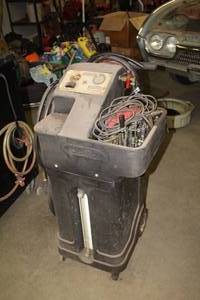 lot 23 image: Wynns TranServe Automatic Transmission Flush & Fill Machine