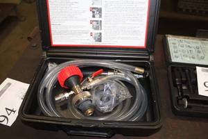 lot 94 image: Snap-on Cooling System Fill Kit  with Case