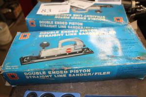 lot 83 image: Taokuo Double Ended Piston Pneumatic Straight Line SanderFiler (in box)