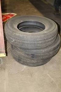 lot 119 image: Lot of (3) Goodyear Wrangler P23575R16 Tires