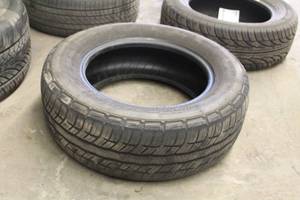 lot 114 image: BF Goodrich 23560R16 Tire