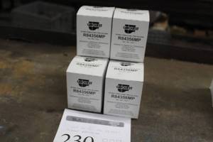 lot 230 image: Lot of (6) CarQuest R84356MP Oil Filters