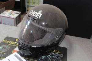 lot 271 image: Shoei RF-700 Motorcycle Full-Face Helmet